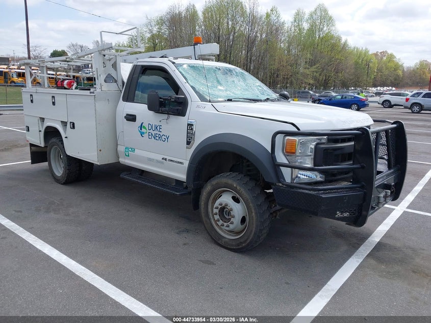 2021 Ford F550 VIN 1FDUF5HT0MDA03213 — IAAI salvage auction photo