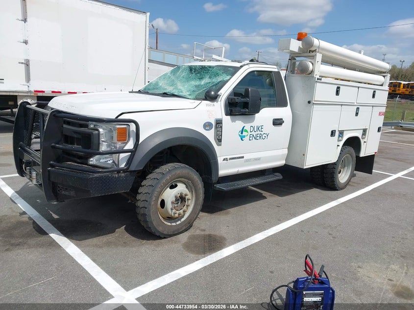 2021 Ford F550 VIN 1FDUF5HT0MDA03213 IAAI salvage auction — ROOF, Wait Title, sold $17,000 on 2026-08-20 (photo 2)