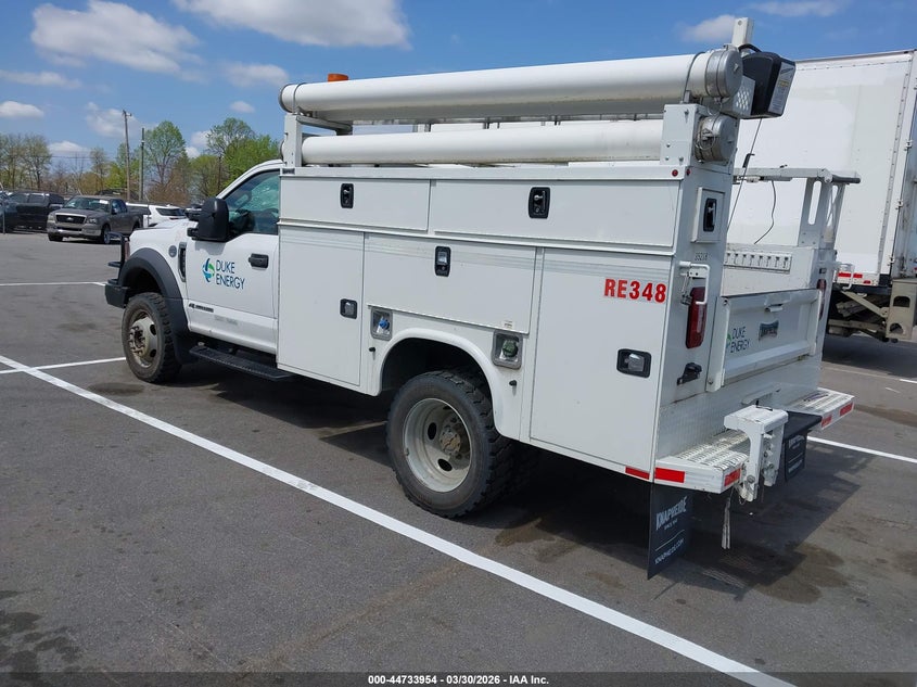 2021 Ford F550 VIN 1FDUF5HT0MDA03213 IAAI salvage auction — ROOF, Wait Title, sold $17,000 on 2026-08-20 (photo 3)
