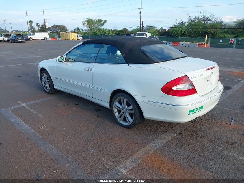 2007 Mercedes-benz Clk-class VIN WDBTK56F97F220887 IAAI salvage auction — WATER/FLOOD, Salvage (Hawaii), sold $75 on 2026-08-18 (photo 3)