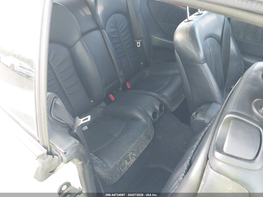 2007 Mercedes-benz Clk-class VIN WDBTK56F97F220887 IAAI salvage auction — WATER/FLOOD, Salvage (Hawaii), sold $75 on 2026-08-18 (photo 8)