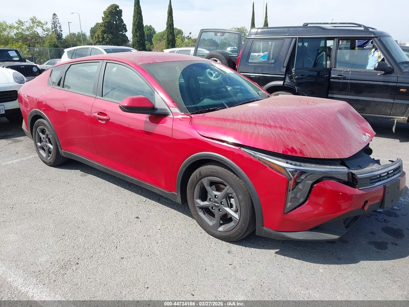 2025 Kia K4 VIN 3KPFT4DE3SE249871 IAAI salvage auction — FRONT END, Wait Title, sold $6,300 on 2026-07-09 (photo 1)