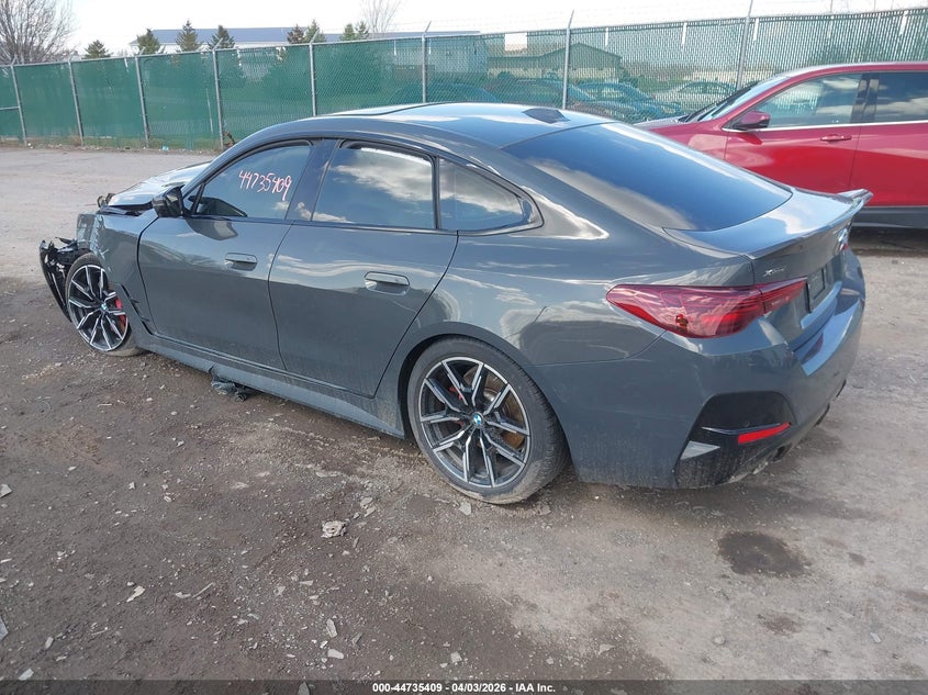2025 BMW 4er VIN WBA33FB01SFU52637 IAAI salvage auction — FRONT END, Wait Title, sold $1,750 on 2026-07-21 (photo 3)