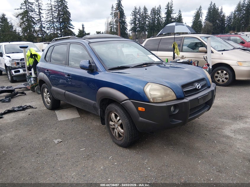 2006 Hyundai Tucson VIN KM8JN72D96U384971 IAAI salvage auction — LEFT SIDE, Clear (Washington), sold $400 on 2026-07-08 (photo 1)