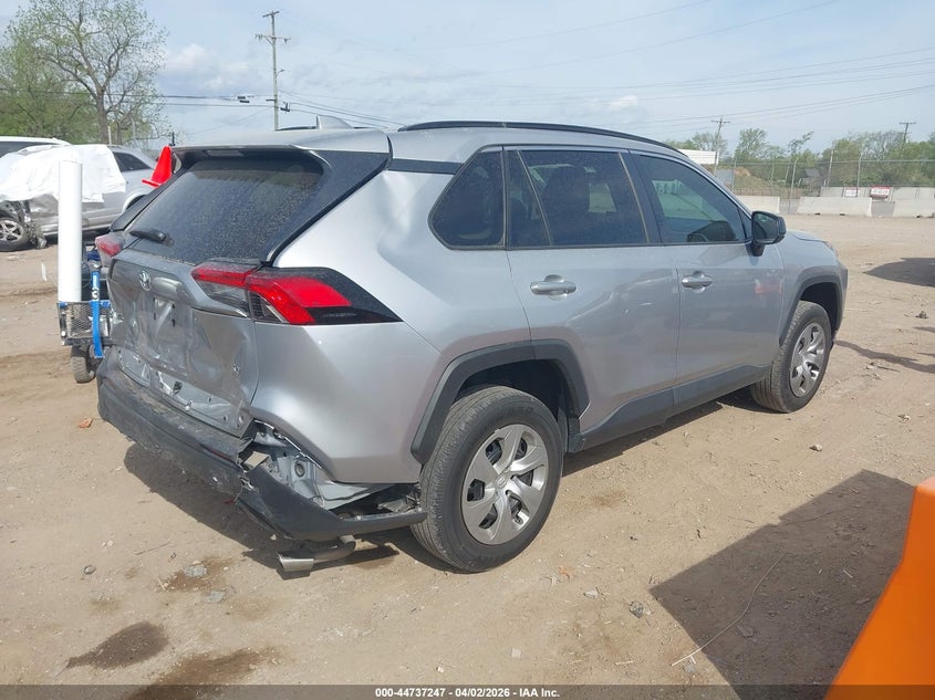 2021 Toyota Rav 4 VIN 2T3H1RFV2MC116309 IAAI salvage auction — REAR END, Salvage Title, sold $7,600 on 2026-07-30 (photo 4)