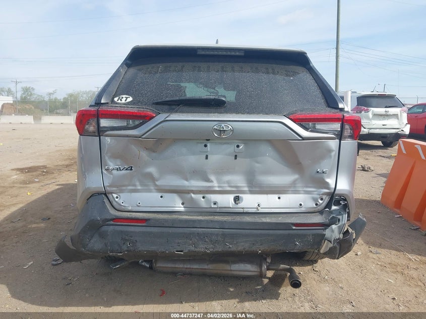 2021 Toyota Rav 4 VIN 2T3H1RFV2MC116309 IAAI salvage auction — REAR END, Salvage Title, sold $7,600 on 2026-07-30 (photo 6)