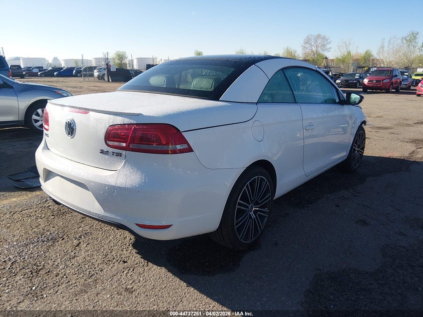 2014 Volkswagen Eos VIN WVWBW8AH2EV005107 IAAI salvage auction — FRONT END, Wait Title, sold $800 on 2026-08-11 (photo 4)