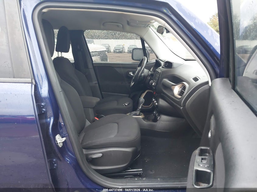 2017 Jeep Renegade VIN ZACCJBBB7HPF45557 IAAI salvage auction — LEFT SIDE, Clear (Indiana), sold $2,250 on 2026-07-07 (photo 5)