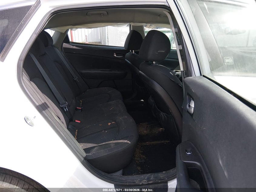 2016 Kia Optima VIN 5XXGT4L32GG035294 IAAI salvage auction — SIDE, Wait Title, sold $375 on 2026-07-22 (photo 8)