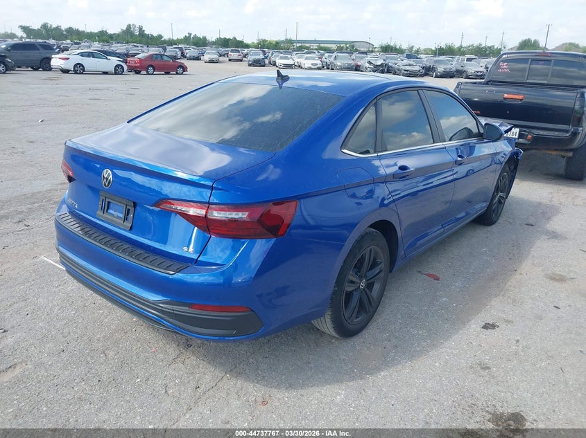 2024 Volkswagen Jetta VIN 3VW7M7BU4RM003518 IAAI salvage auction — FRONT END, Wait Title, sold $4,600 on 2026-07-11 (photo 4)
