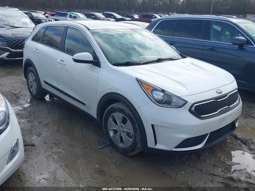 2019 Kia Niro VIN KNDCB3LC2K5338231 IAAI salvage auction — HAIL, Salvage (Illinois), sold $3,700 on 2026-07-28 (photo 1)