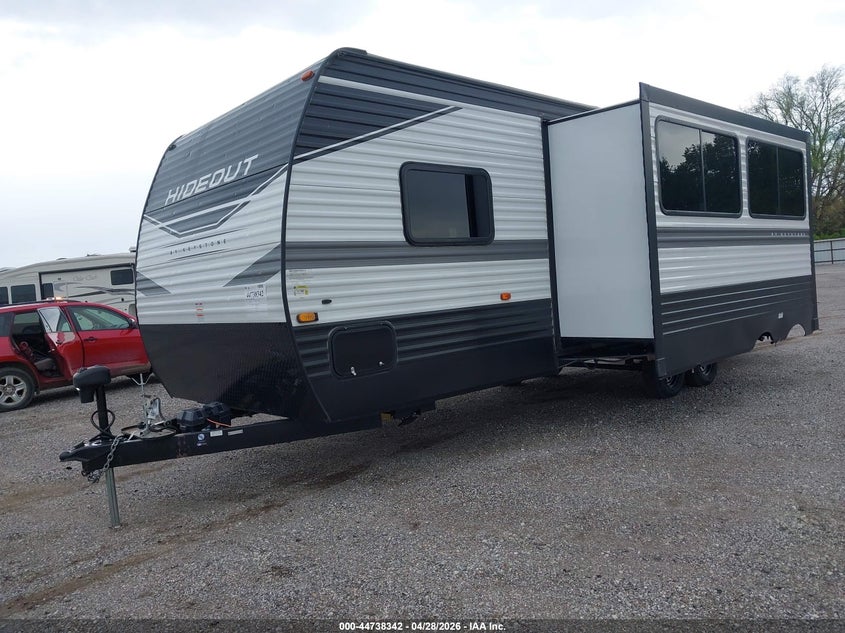 2022 Keystone Hideout VIN 4YDTH1M22N7241576 IAAI salvage auction — HAIL, Regular Certificate (Iowa), sold $7,750 on 2026-08-25 (photo 2)