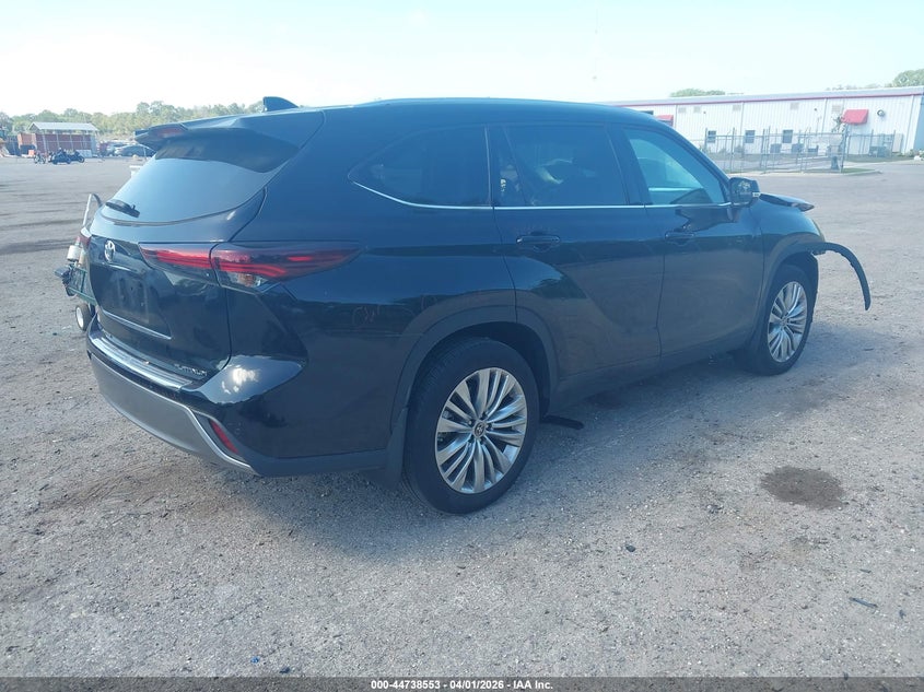 2024 Toyota Highlander VIN 5TDKDRAH4RS540189 IAAI salvage auction — FRONT END, Wait Title, sold $16,075 on 2026-07-16 (photo 4)