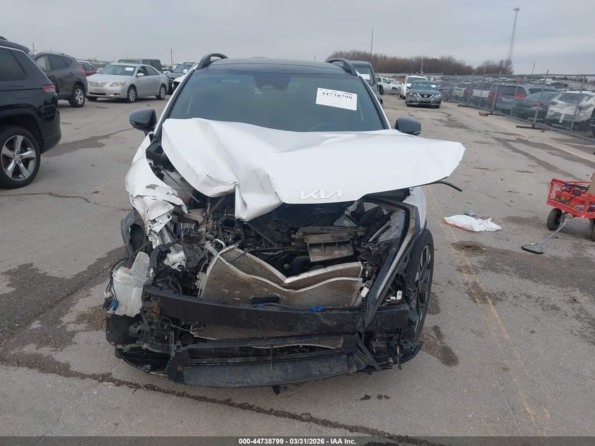 2023 Kia Sportage VIN 5XYK6CAF0PG081081 IAAI salvage auction — FRONT END, Salvage (Iowa), sold $25 on 2026-07-28 (photo 6)