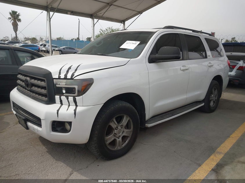 2010 Toyota Sequoia VIN 5TDZM5G19AS002321 IAAI salvage auction — REAR END, Salvage (California), sold $2,400 on 2026-07-29 (photo 2)