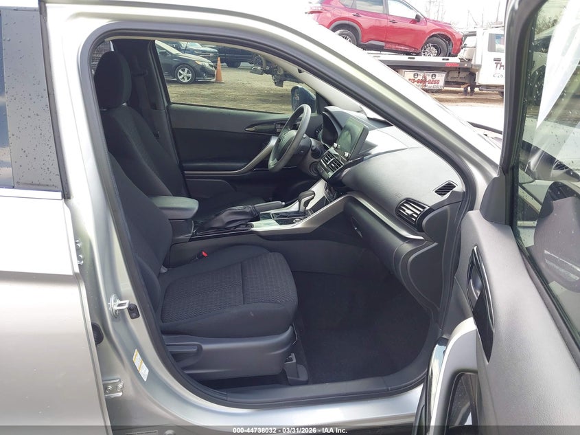 2024 Mitsubishi Eclipse cross VIN JA4ATVAA1RZ065703 IAAI salvage auction — FRONT END, Salvage (Ohio), sold $5,200 on 2026-07-30 (photo 5)
