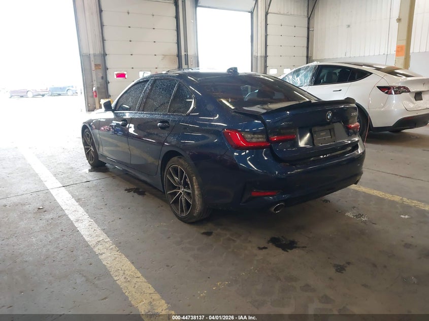 2019 BMW 3er VIN WBA5R7C57KFH32573 IAAI salvage auction — FRONT END, Wait Title, sold $10,325 on 2026-07-23 (photo 3)