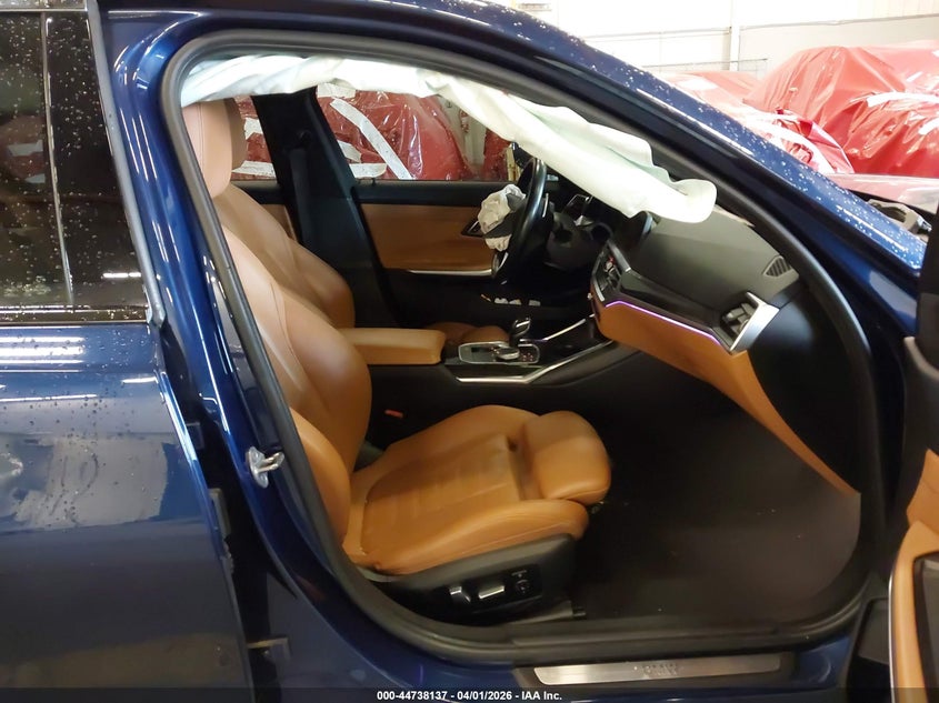 2019 BMW 3er VIN WBA5R7C57KFH32573 IAAI salvage auction — FRONT END, Wait Title, sold $10,325 on 2026-07-23 (photo 5)