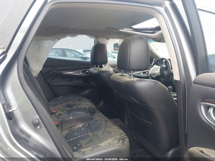 2018 Infiniti Q70 VIN JN1BY1AP5JM180320 IAAI salvage auction — ALL OVER, Wait Title, sold $725 on 2026-07-29 (photo 8)