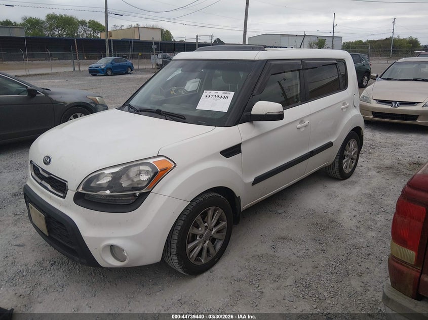 2013 Kia Soul VIN KNDJT2A65D7522405 IAAI salvage auction — RIGHT SIDE, Clear (Tennessee), sold $925 on 2026-07-29 (photo 2)