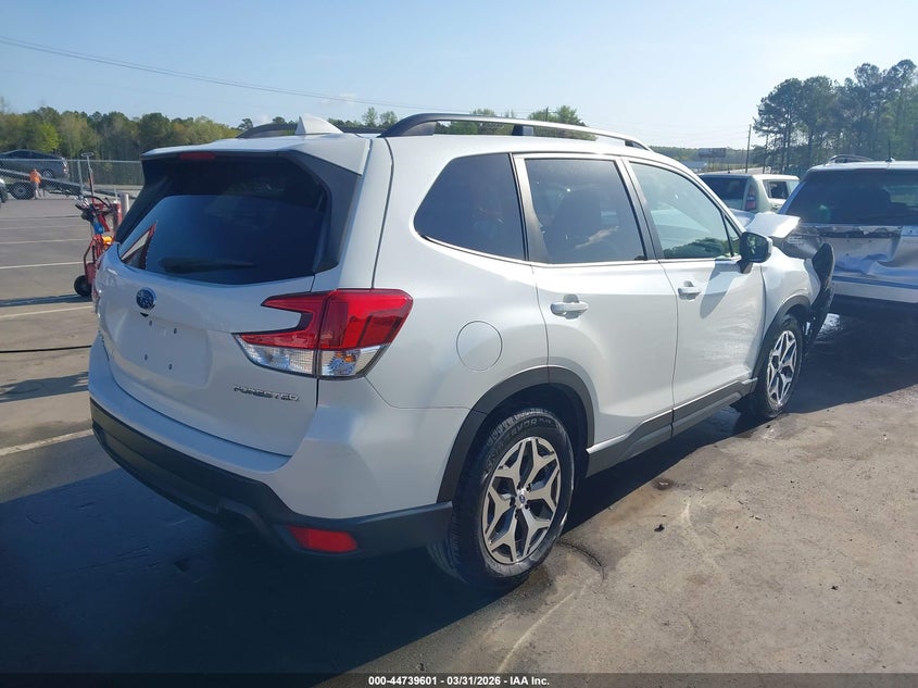 2021 Subaru Forester VIN JF2SKAJC0MH525411 IAAI salvage auction — FRONT END, Salvage (North Carolina), sold $4,000 on 2026-07-29 (photo 4)