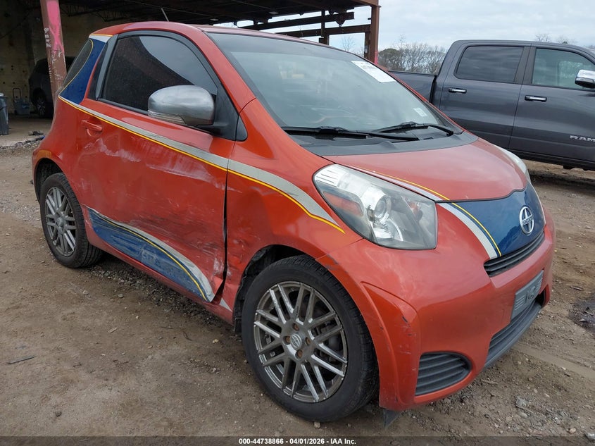 2013 Scion Iq VIN JTNJJXB05DJ022532 IAAI salvage auction — SIDE, Wait Title, sold $2,050 on 2026-08-01 (photo 1)