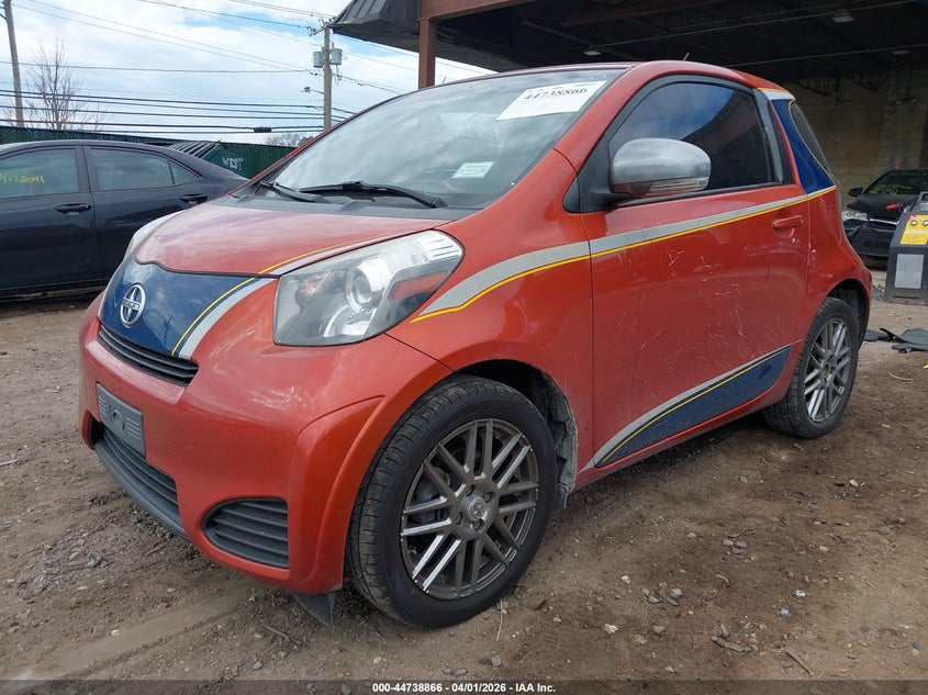2013 Scion Iq VIN JTNJJXB05DJ022532 IAAI salvage auction — SIDE, Wait Title, sold $2,050 on 2026-08-01 (photo 2)