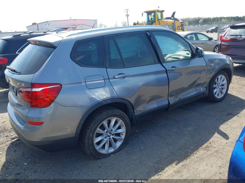 2015 BMW X3 VIN 5UXWX9C55F0D49862 IAAI salvage auction — RIGHT SIDE, Wait Title, sold $2,775 on 2026-07-28 (photo 4)