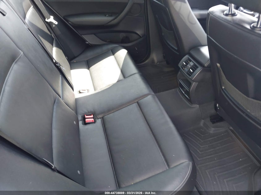 2015 BMW X3 VIN 5UXWX9C55F0D49862 IAAI salvage auction — RIGHT SIDE, Wait Title, sold $2,775 on 2026-07-28 (photo 8)
