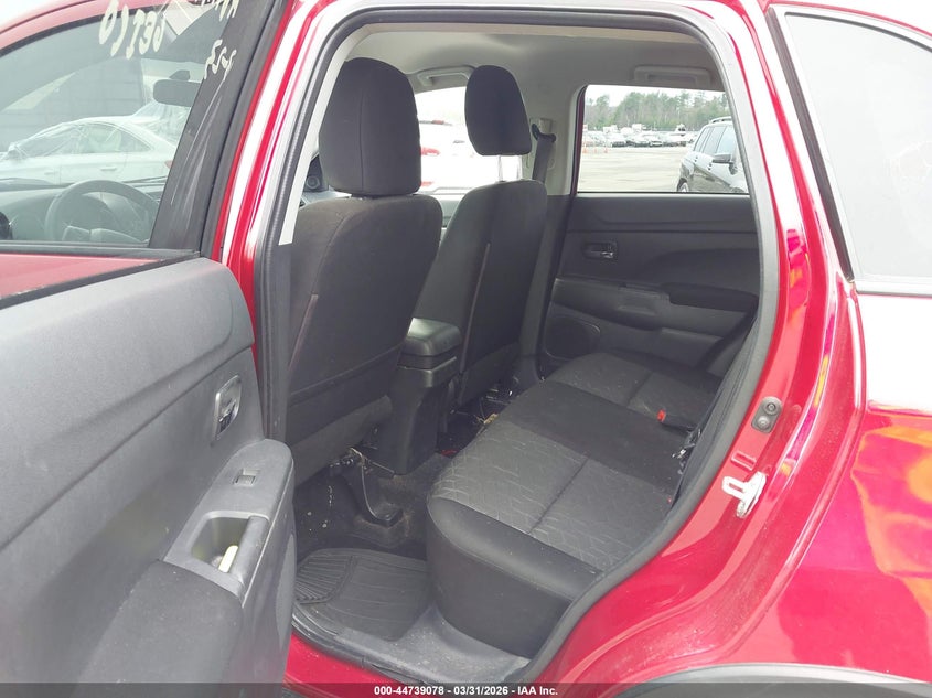 2020 Mitsubishi Outlander VIN JA4AP3AU7LU008249 IAAI salvage auction — SIDE, Mv-907A (New York), sold $2,350 on 2026-07-23 (photo 8)