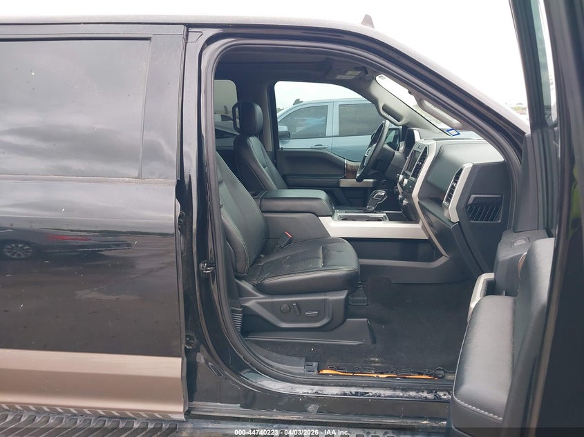 2019 Ford F-150 VIN 1FTEW1E54KKE32063 IAAI salvage auction — WATER/FLOOD, Original (Texas), sold $11,000 on 2026-07-21 (photo 5)