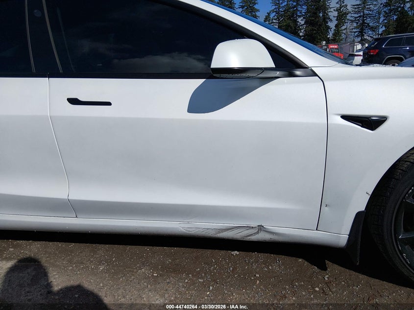 2021 Tesla Model 3 VIN 5YJ3E1EA6MF838482 IAAI salvage auction — RIGHT FRONT, Wait Title, sold $6,450 on 2026-07-16 (photo 6)