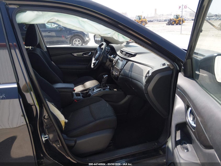 2018 Nissan Rogue VIN KNMAT2MVXJP593355 IAAI salvage auction — RIGHT SIDE, Wait Title, sold $775 on 2026-07-21 (photo 5)