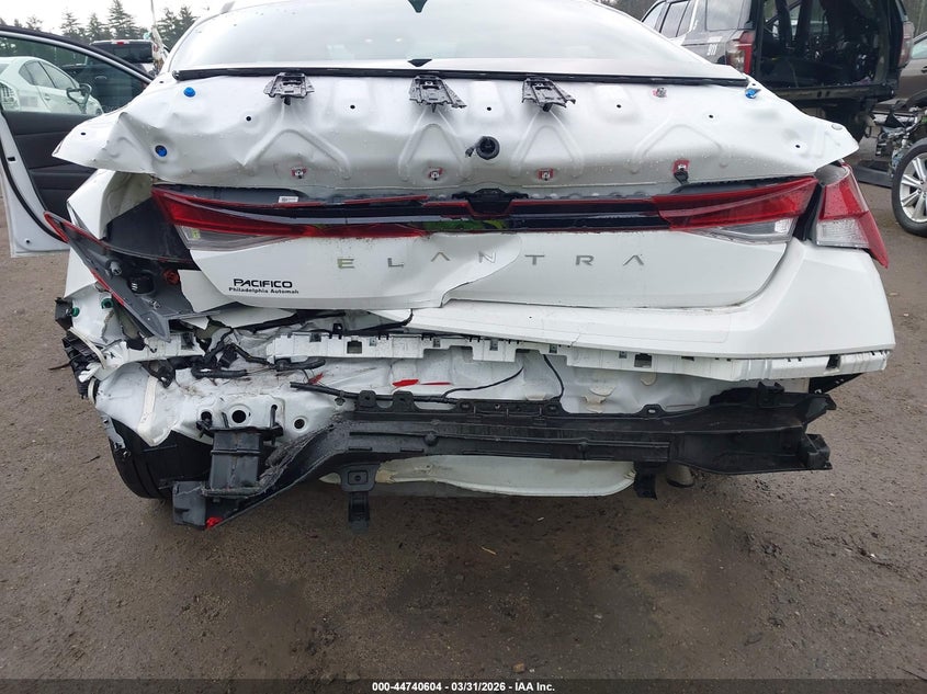 2024 Hyundai Elantra VIN KMHLM4DG3RU759923 IAAI salvage auction — REAR END, Wait Title, sold $25 on 2026-07-24 (photo 6)