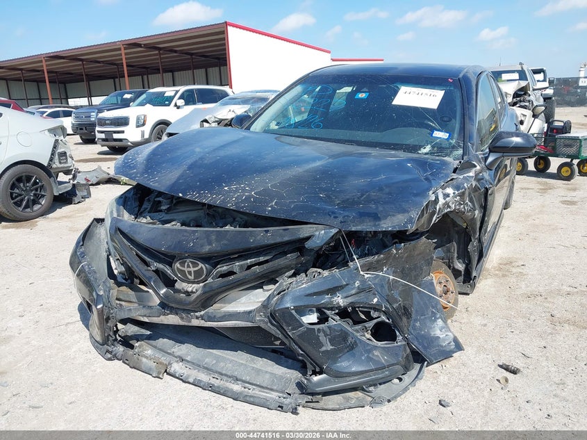 2018 Toyota Camry VIN JTNB11HK1J3002109 IAAI salvage auction — FRONT END, Salvage (Texas), sold $2,975 on 2026-07-28 (photo 2)