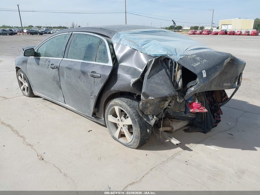 2011 Chevrolet Malibu VIN 1G1ZC5EU3BF193941 IAAI salvage auction — FRONT & REAR, Salvage (Texas), sold $200 on 2026-07-09 (photo 3)