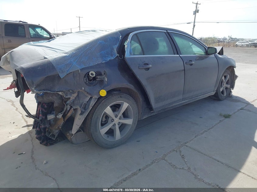 2011 Chevrolet Malibu VIN 1G1ZC5EU3BF193941 IAAI salvage auction — FRONT & REAR, Salvage (Texas), sold $200 on 2026-07-09 (photo 4)