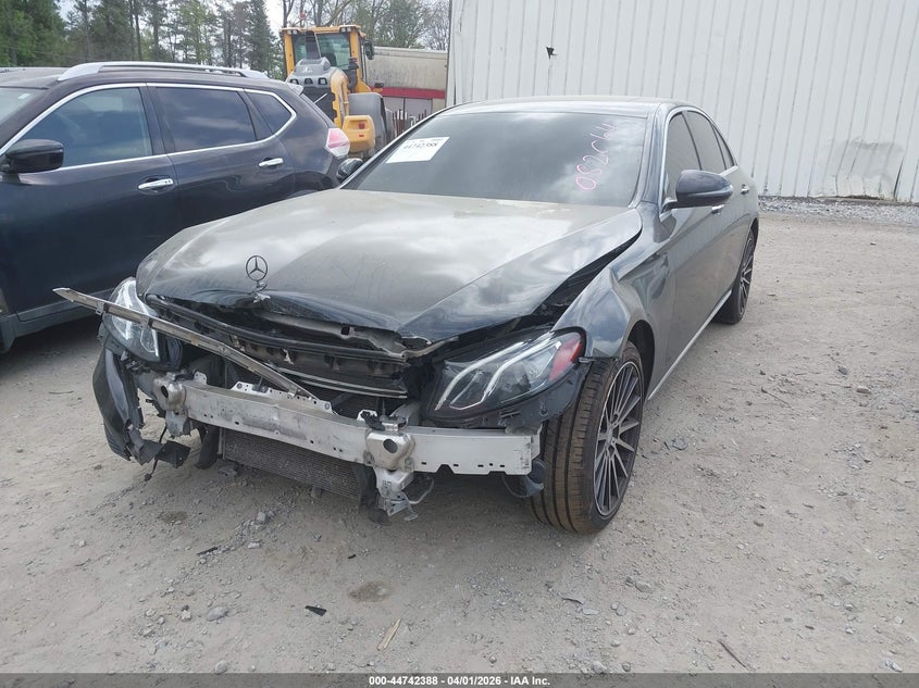 2017 Mercedes-benz E-klasse VIN WDDZF4JB4HA082064 IAAI salvage auction — FRONT END, Salvage (Georgia), sold $3,750 on 2026-07-14 (photo 2)