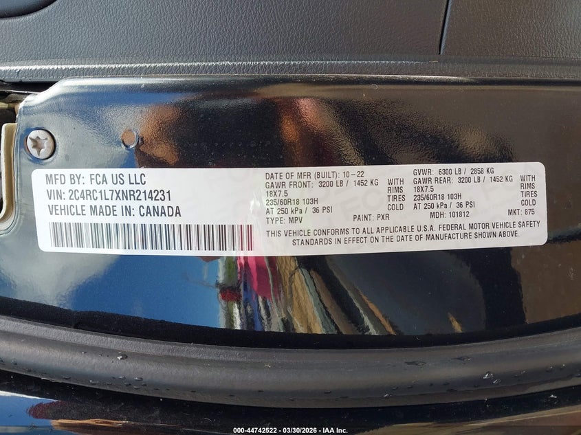 2022 Chrysler Pacifica VIN 2C4RC1L7XNR214231 IAAI salvage auction — WATER/FLOOD, Wait Title, sold $3,175 on 2026-08-18 (photo 9)