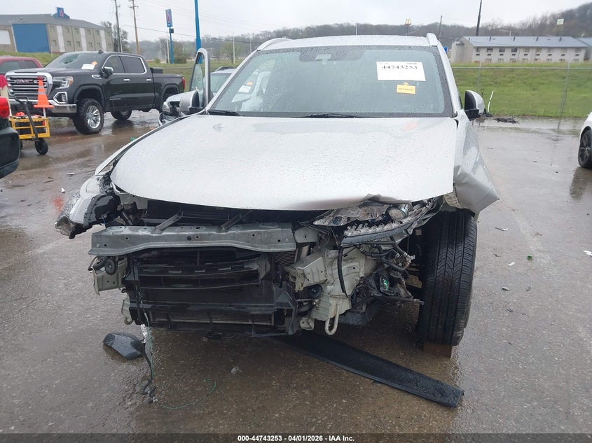 2020 Mitsubishi Outlander VIN JA4J24A55LZ027821 IAAI salvage auction — FRONT END, Salvage (Missouri), sold $2,600 on 2026-07-14 (photo 6)