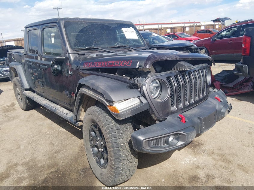 2020 Jeep Gladiator VIN 1C6JJTBG3LL136176 IAAI salvage auction — FRONT END, Salvage (Nebraska), sold $8,800 on 2026-08-01 (photo 1)