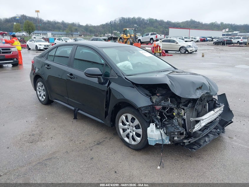 2022 Toyota Corolla VIN 5YFEPMAE2NP277474 IAAI salvage auction — FRONT END, Salvage (Illinois), sold $2,950 on 2026-07-28 (photo 1)