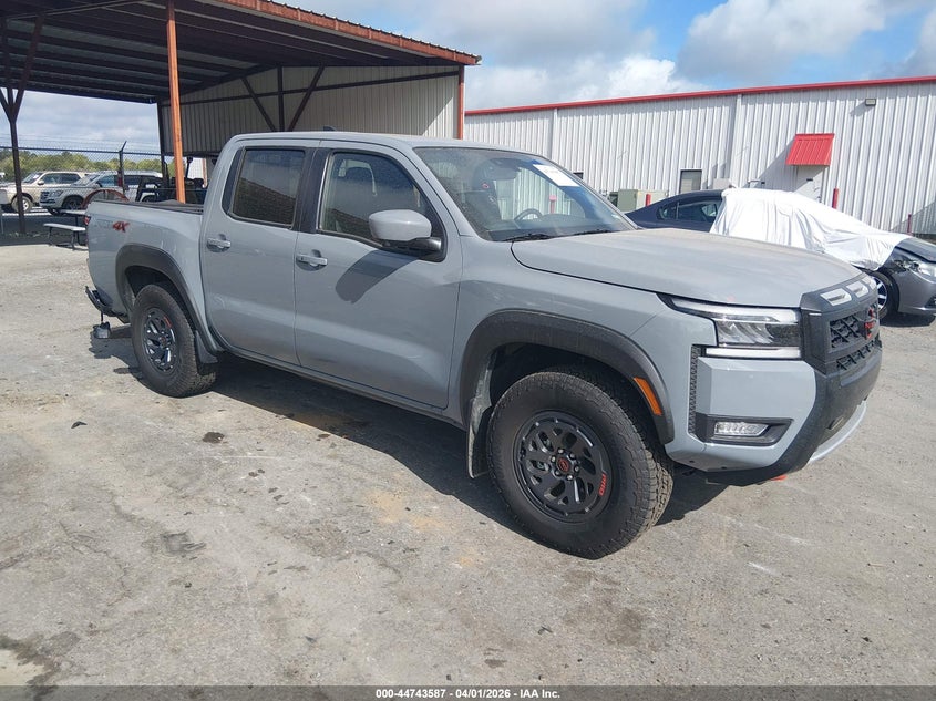 2025 Nissan Navara (frontier) VIN 1N6ED1EK2SN659355 IAAI salvage auction — REAR END, Wait Title, sold $11,900 on 2026-08-19 (photo 1)