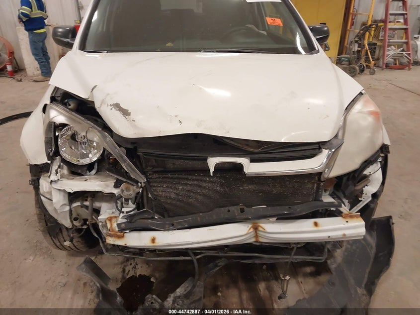 2010 Honda Cr-v VIN JHLRE4H56AC012155 IAAI salvage auction — FRONT END, Clear (Michigan), sold $800 on 2026-07-07 (photo 6)