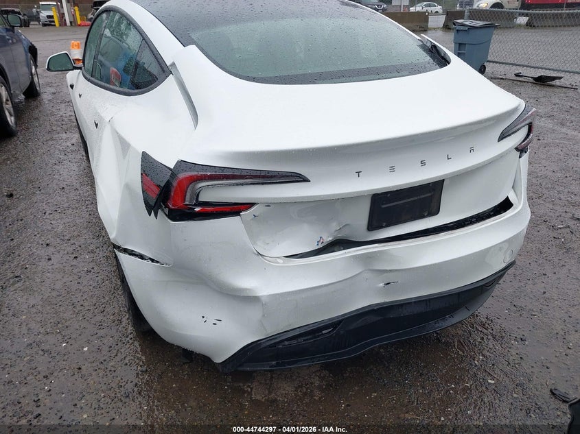 2024 Tesla Model 3 VIN 5YJ3E1EA7RF724367 IAAI salvage auction — REAR END, Wait Title, sold $12,700 on 2026-07-08 (photo 6)