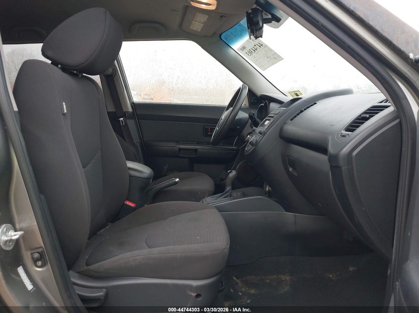 2013 Kia Soul VIN KNDJT2A55D7624214 IAAI salvage auction — NORMAL WEAR, Salvage (Texas), sold $850 on 2026-07-15 (photo 5)