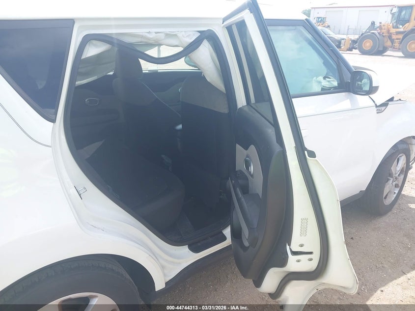 2019 Kia Soul VIN KNDJN2A24K7694655 IAAI salvage auction — FRONT END, Wait Title, sold $825 on 2026-09-30 (photo 8)