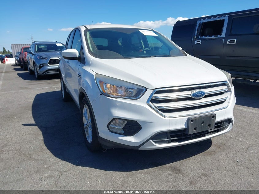 2019 Ford Escape VIN 1FMCU0GD6KUA21694 IAAI salvage auction — NORMAL WEAR, Clear (California), sold $1,750 on 2026-07-09 (photo 1)
