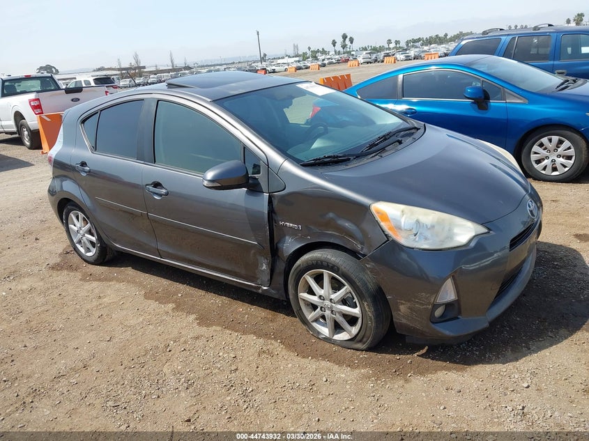 2012 Toyota Prius c VIN JTDKDTB30C1027378 IAAI salvage auction — RIGHT FRONT, Wait Title, sold $1,275 on 2026-07-06 (photo 1)