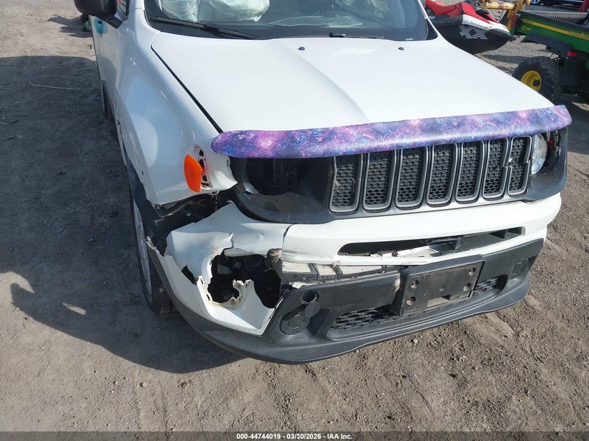 2022 Jeep Renegade VIN ZACNJDA17NPN58508 IAAI salvage auction — RIGHT FRONT, Salvage (Illinois), sold $3,750 on 2026-07-06 (photo 6)